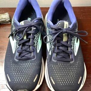 Brooks Ghost 14 Running Shoes Womens Sz 8.5